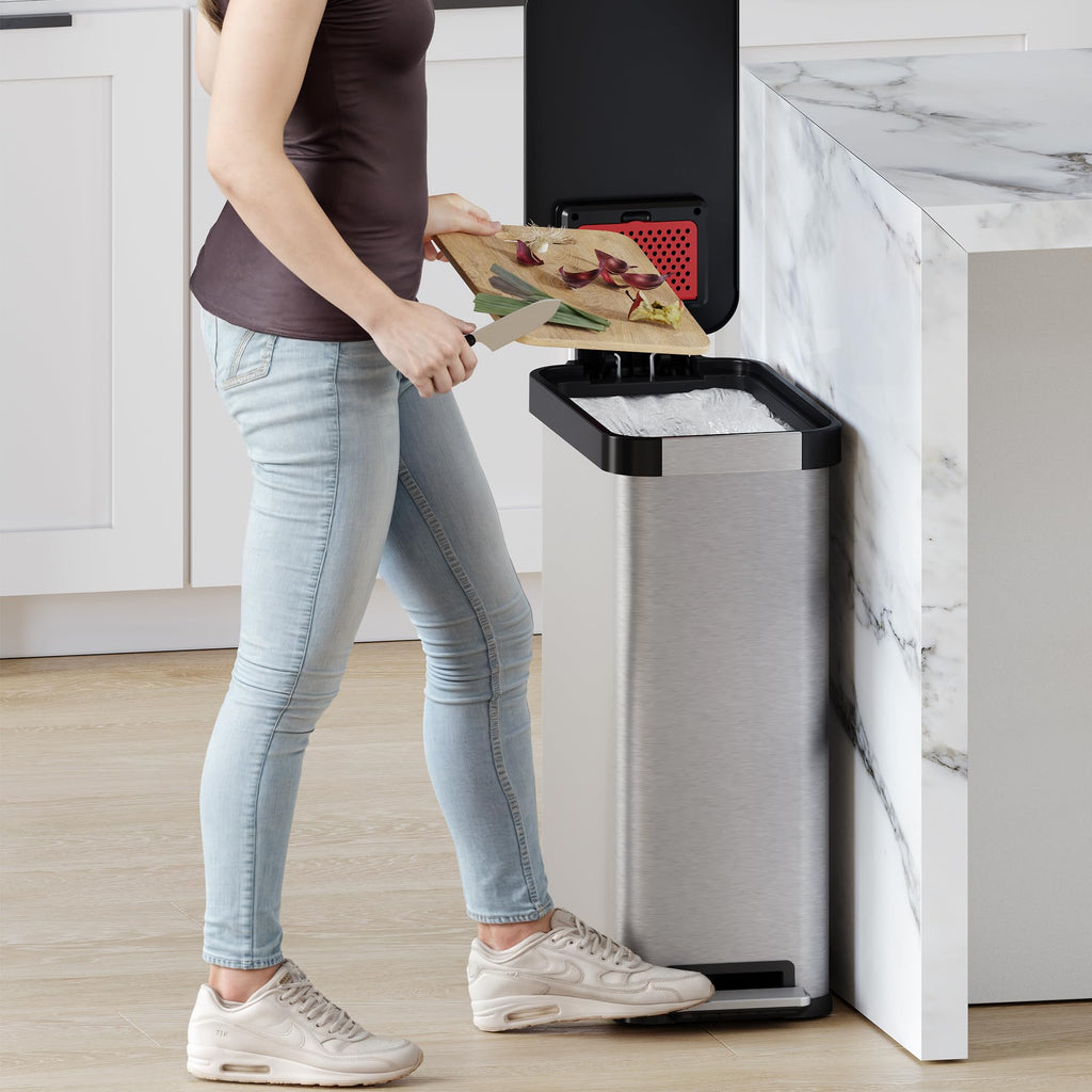 13.2 Gallon Kitchen Trash Can with Odor Filter A481