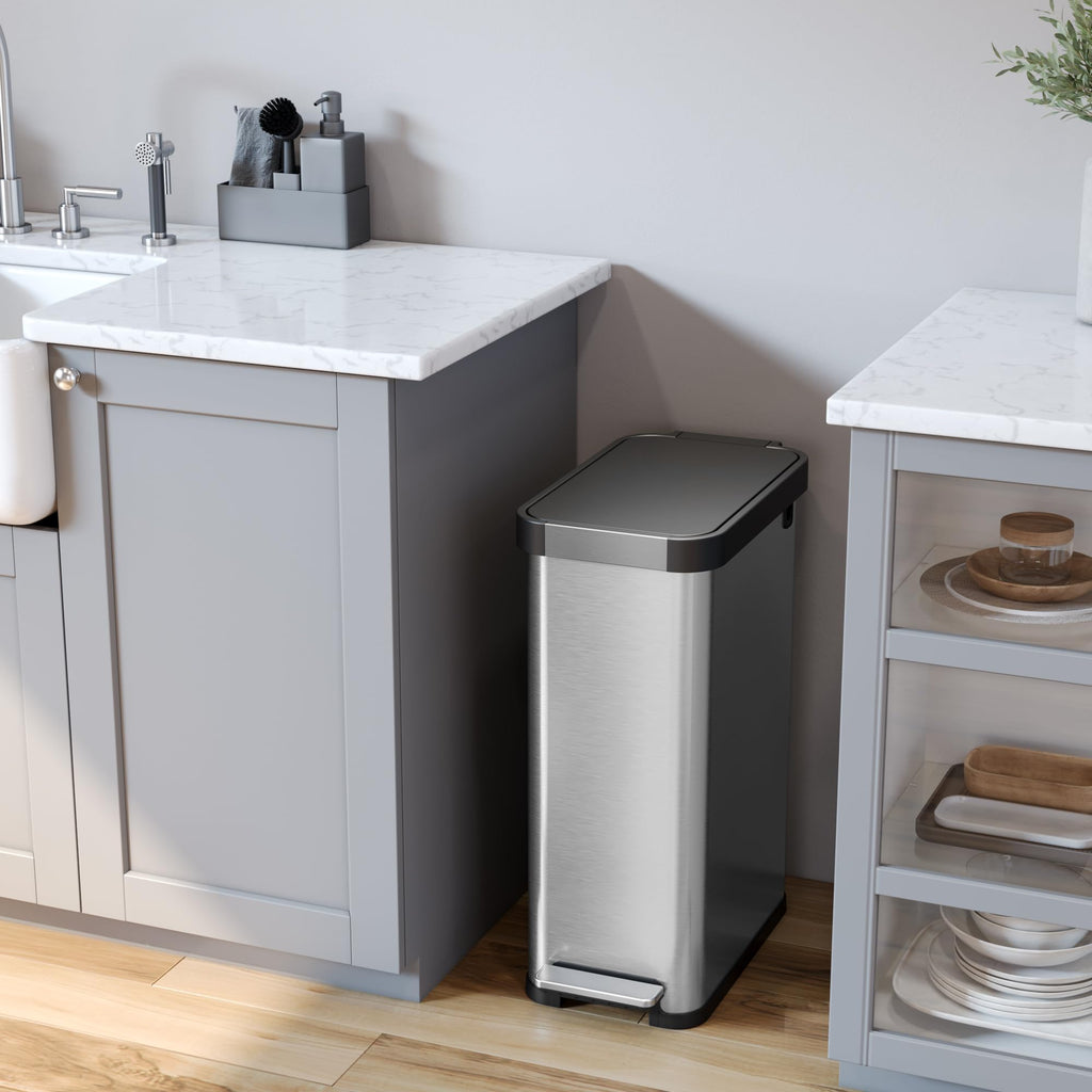 13.2 Gallon Kitchen Trash Can with Odor Filter A481