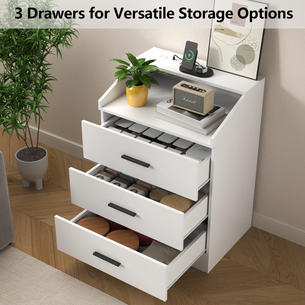White 3 Drawer Nightstand with Charging Station Q6844