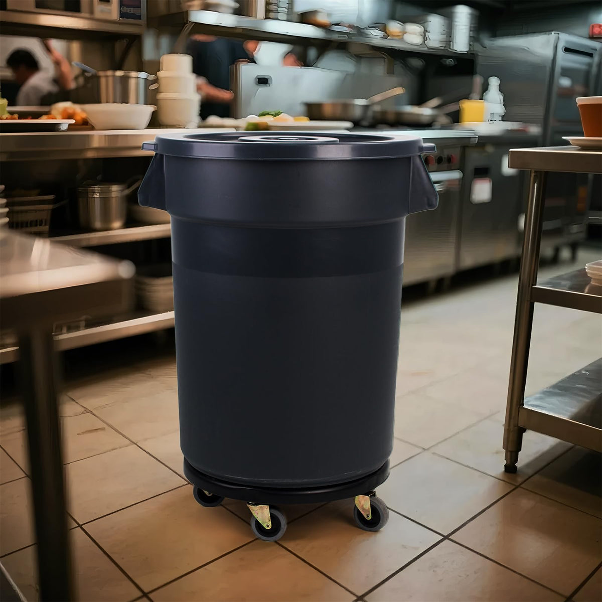32 Gallon Outdoor Trash Can with Wheels P44389