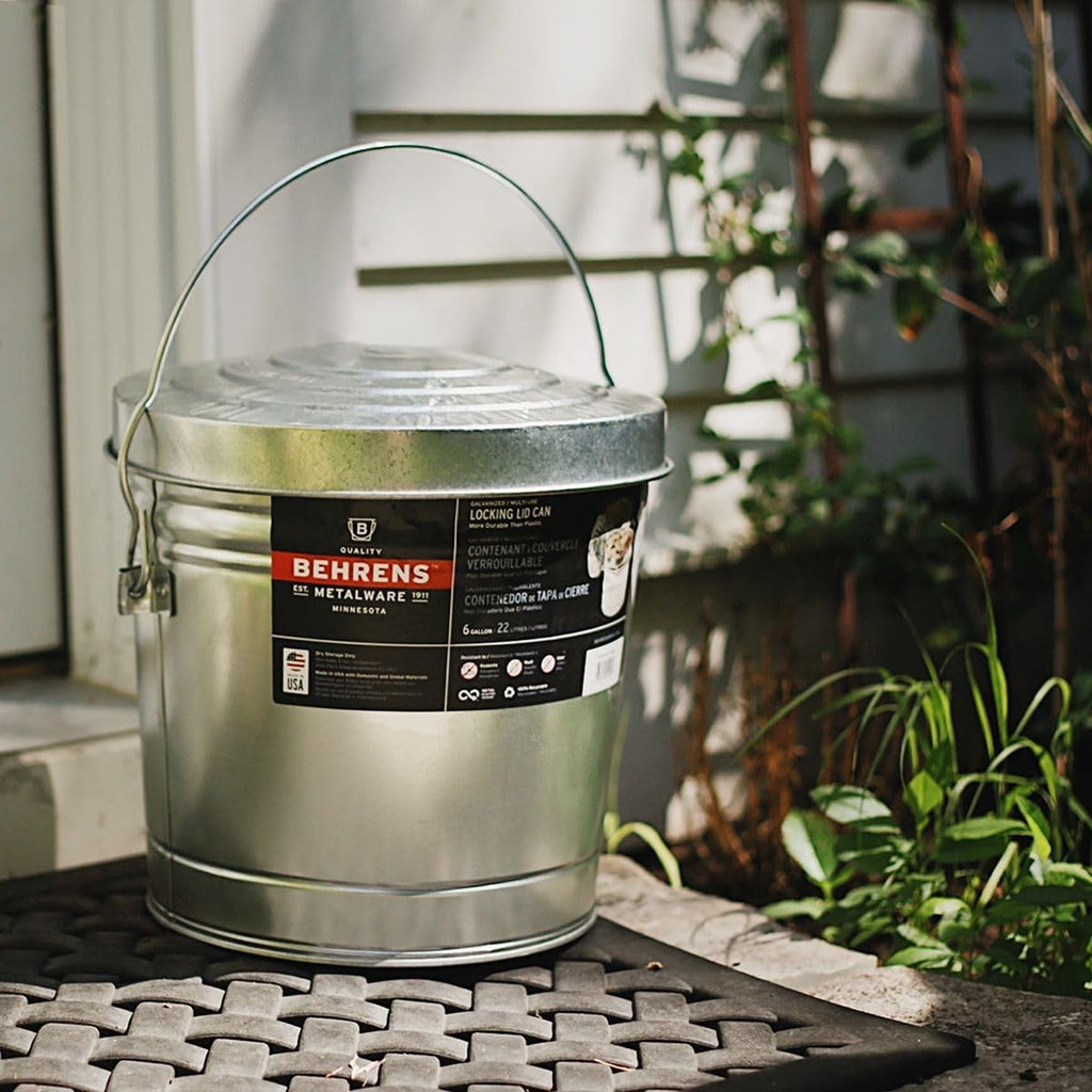 6 Gallon Galvanized Steel Storage Can or Waste Bin with Locking Lid O260