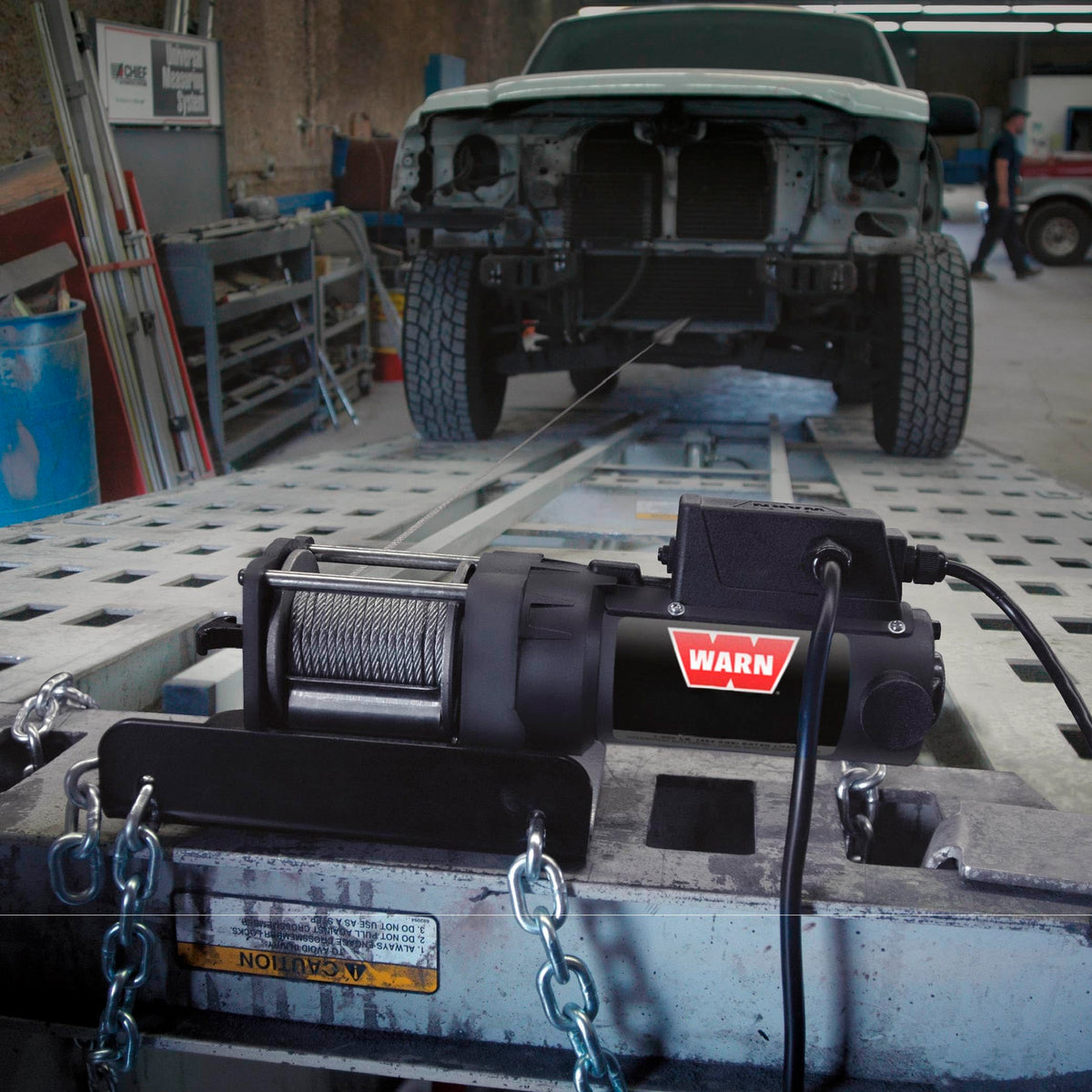 12V Electric Winch with 2000 lb Pulling Capacity B951620