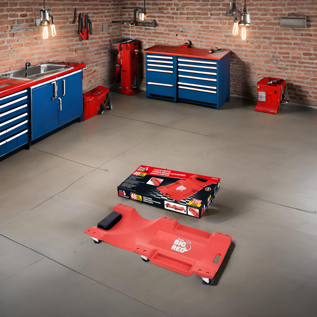 Rolling Garage Creeper with Padded Headrest and 6 Casters H715462