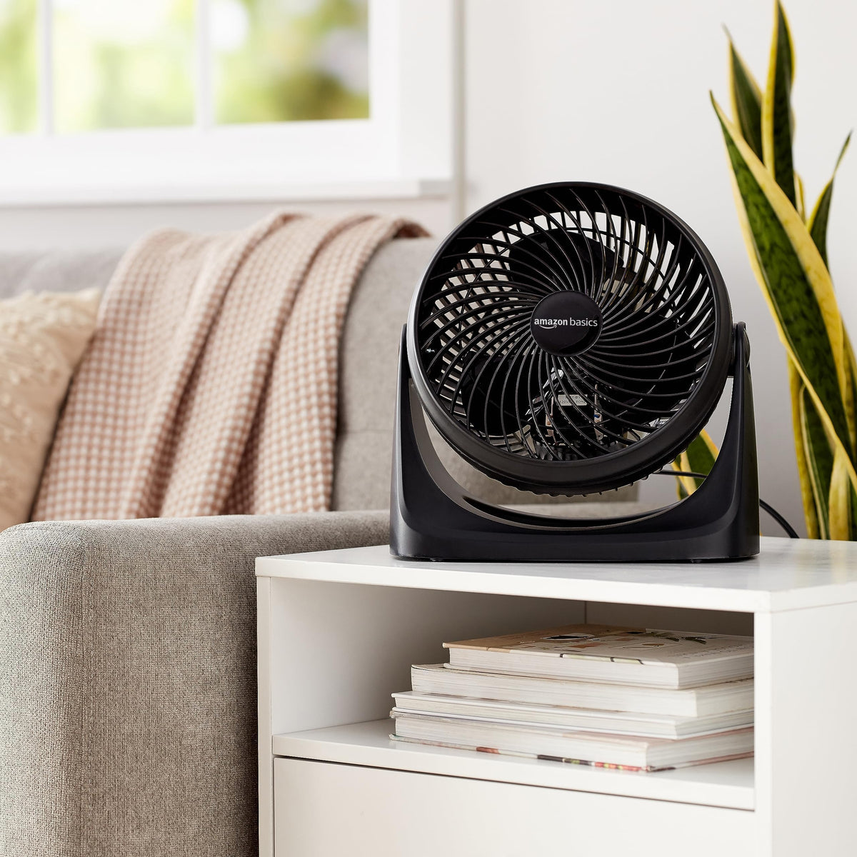 Black 3 Speed Air Circulator Desk Fan M62010